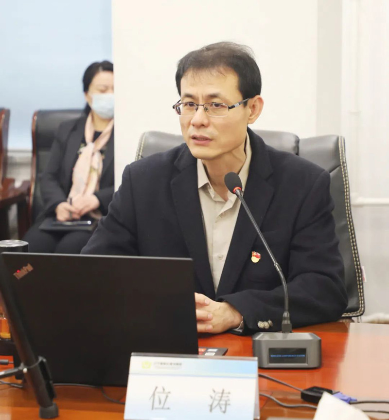 戴長冰主持召開集團黨的十九屆六中全會精神暨省第十三次黨代會精神宣講報告會(圖2) 戴長冰主持召開集團黨的十九屆六中全會精神暨省第十三次黨代會精神宣講報告會(圖2)