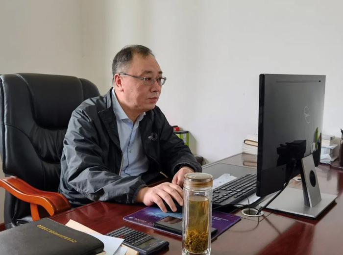 打開思想閘門 讓混改向縱深發(fā)展—省建科院第二黨支部開展解放思想大討論活動紀(jì)實(圖4) 打開思想閘門 讓混改向縱深發(fā)展—省建科院第二黨支部開展解放思想大討論活動紀(jì)實(圖4)